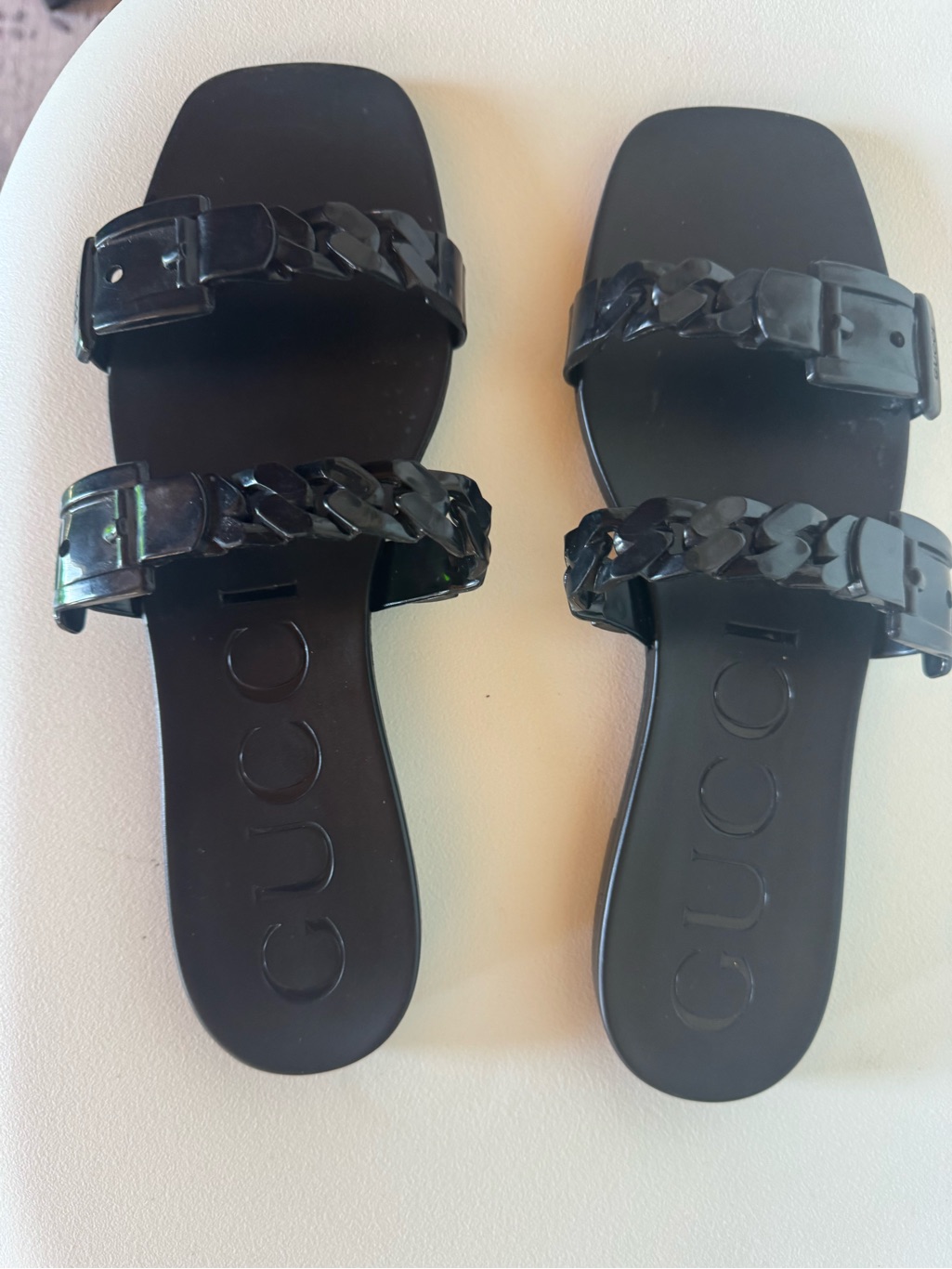 Gucci Teena Black ChainStrap Rubber Slide Sandals